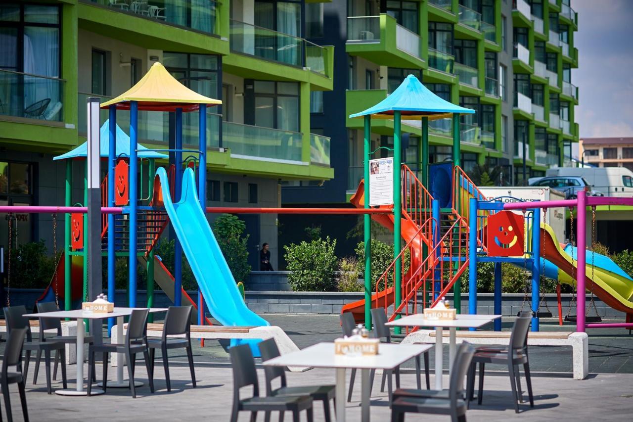 Sea Shore Apartments - Spa N Pools Beach Resort Mamaia Luaran gambar