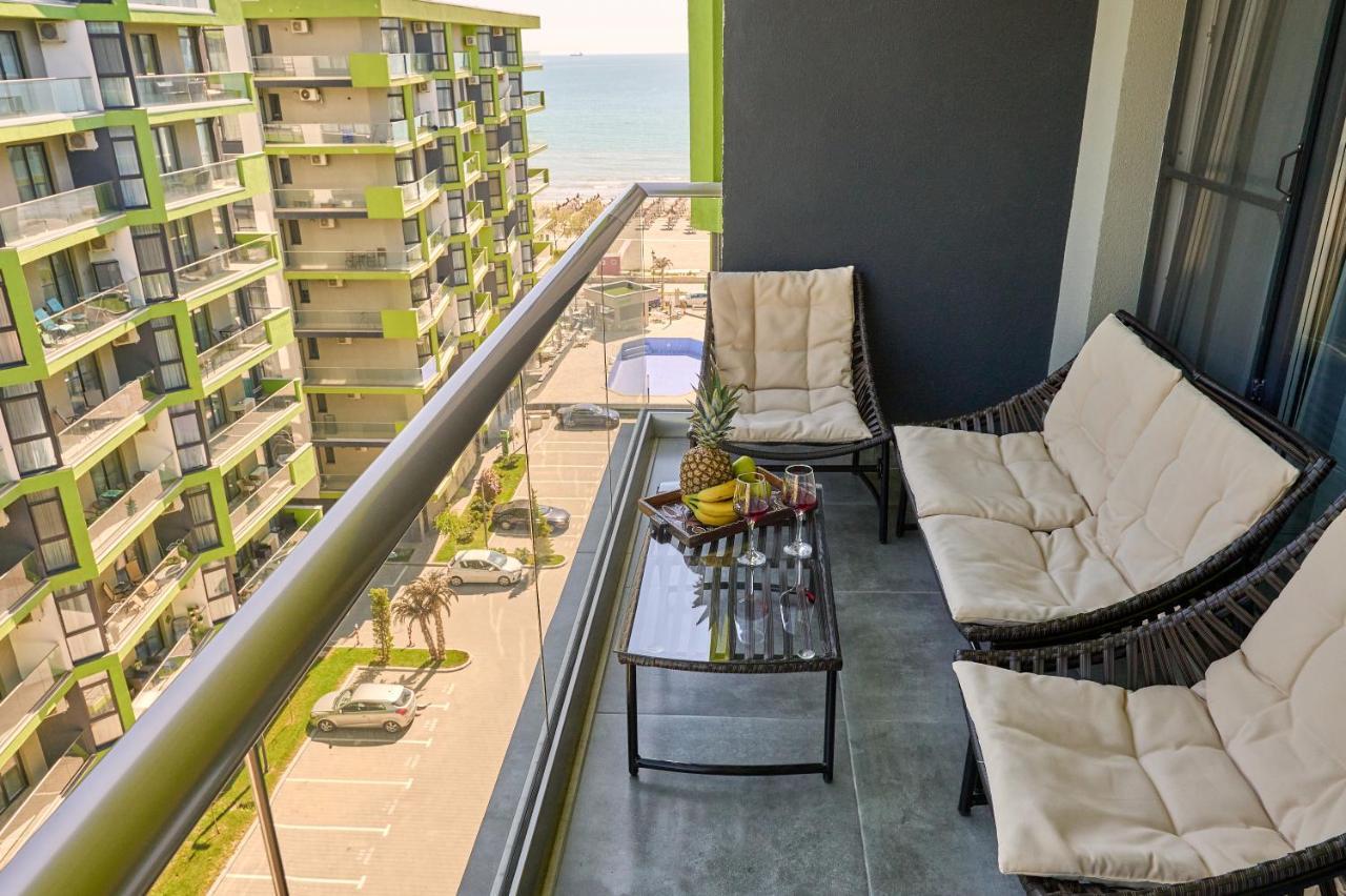 Sea Shore Apartments - Spa N Pools Beach Resort Mamaia Luaran gambar